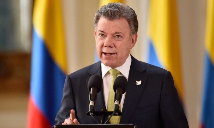 Santos califica de ins贸lita la acusaci贸n de Maduro el chiltepin