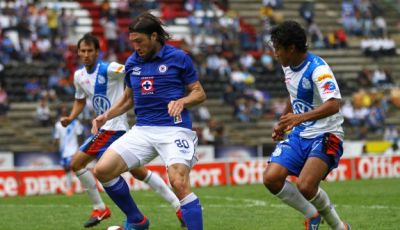 Cruz Azul 4-0 Puebla, La maquina golea en casa el chiltepin