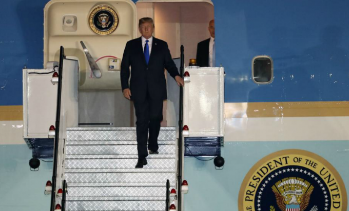 Trump llega a Singapur a reunirse con Kim Jong-un el chiltepin