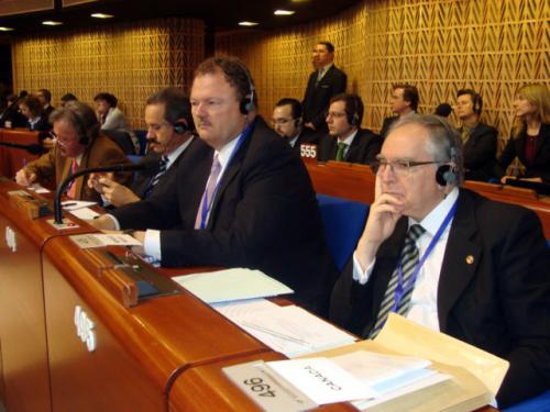 Participa Ernesto Gándara en reunión del Consejo de Europa el chiltepin