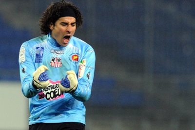 Rumores en francia Ven a Ochoa como 'Red' el chiltepin