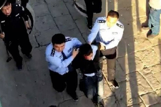 A cuchilladas, hombre mata a siete niños en China el chiltepin