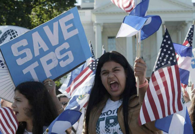 Dan a hondureños 18 meses para salir de EUA el chiltepin