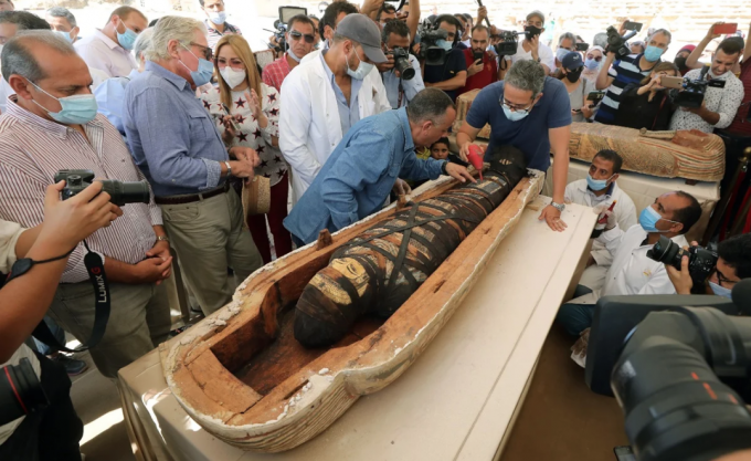 Hallan en Egipto 59 momias de 2 mil 600 años el chiltepin