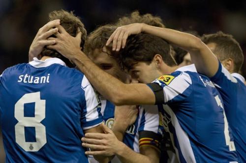 Espanyol 3-2 Levante, Aguirre y compañÃa siguen en plan grande el chiltepin